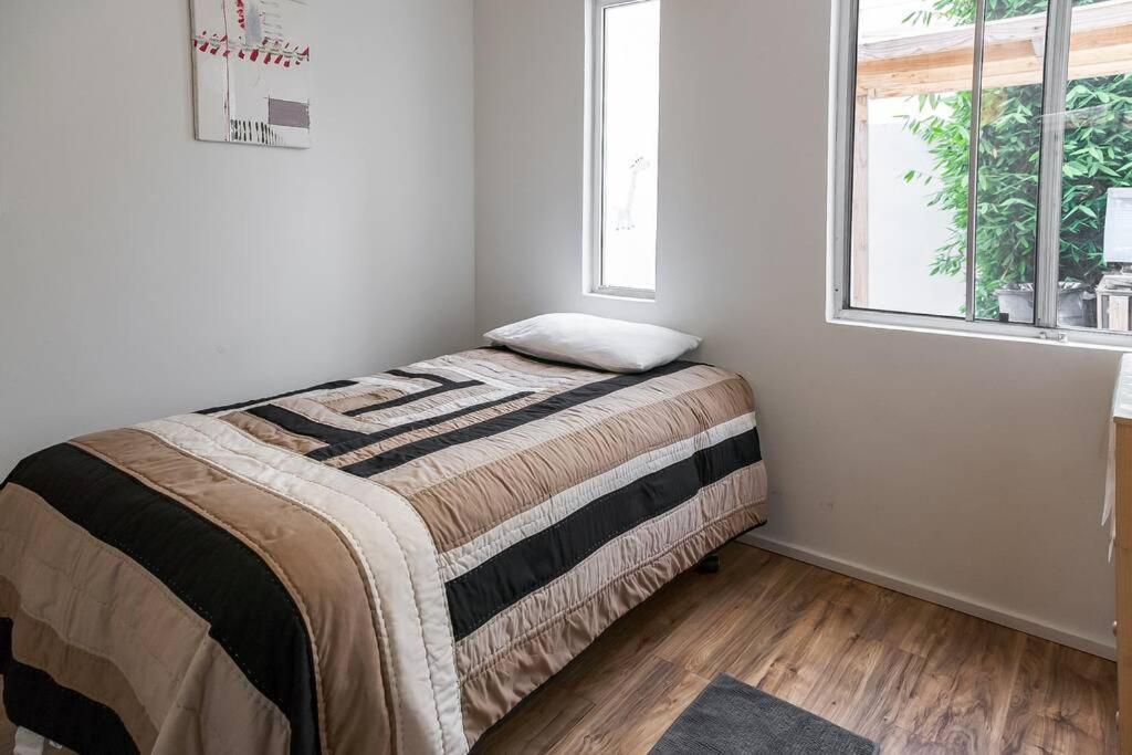 Surfboards Included In Your Stay!!! Ferienhaus